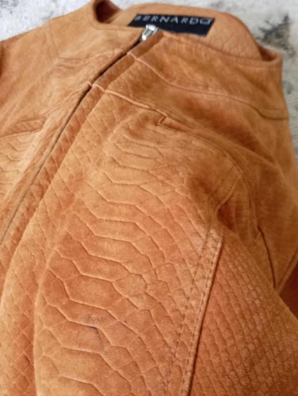 Bernardo vintage Y2K brown suede leather jacket - Picture 8 of 8